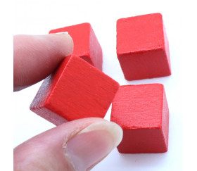 Cube en bois rouge 1.6 cm. 16 x 16 x 16 mm