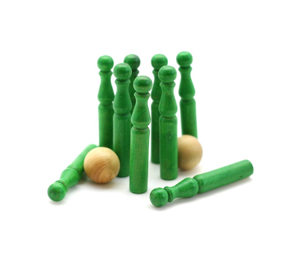 Jeu de 9 Mini Quilles bois en vert 6.5 cm + 2 boules