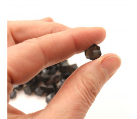 GEM noir translucide : 50 mini gemmes pions imitation pierres précieuses pépites