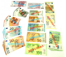 Set 40 billets euros factices pour jeux argent très réalistes