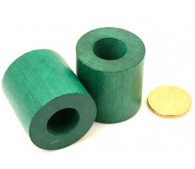 Cylindre troué diam 2.9 cm haut 3 cm anneau en bois vert