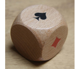 Grand Dé belote bois 4 cm atout symbole des cartes