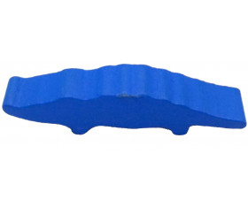 Pion crocodile bleu en bois  55 x 18 x 10 mm
