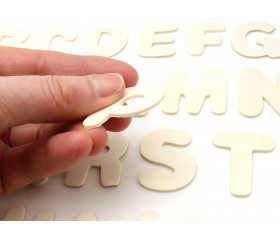 26 lettres alphabet en bois naturel 35 mm