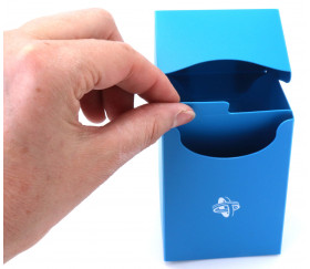 Deck box Bleu avec 1 intercalaire - Boite cartes de jeux - plastique 7 x 5.6 x 10 cm