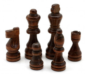 32 Pièces jeu d'échecs bois coffret en bois standard marron et naturel.