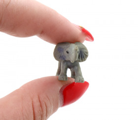 Miniature éléphant pour jeux ou décorations