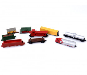 miniatures locomotive pour décorations ou jeux avec les enfants