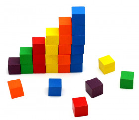 60 Cubes 2 x 2 cm en bois colorés