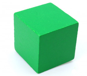 Cube de 3 cm en bois vert.