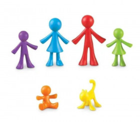 Famille : 6 personnages de jeu  multicolores environ 6 cm