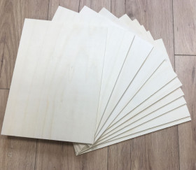 Plaques rectangles en bois contreplaqué 33 x 24 cm