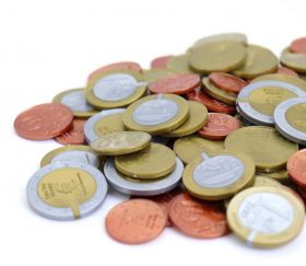 pièces de monnaie euros en plastique