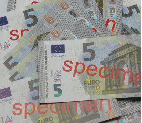 spécimen billets de 5 euros factices pour jeux