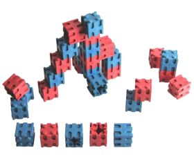 Cubes enboitables bicolores 2 cm jeu de construction