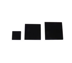 Pion carré plat de 16, 30 ou 34 mm de côtés en plexiglas noir 