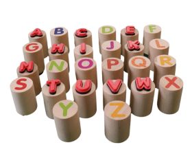 26 Tampons lettres alphabet 2 cm. Cubes en bois caoutchouc décorations