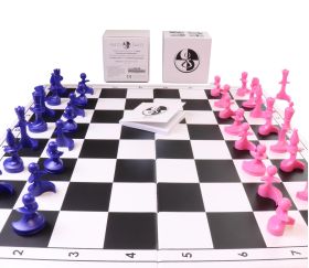 Pièces d'échecs jeu de réflexion compétitif