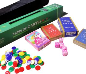 Set complet jeux traditionnels avec cartes, jetons, dés et tapis