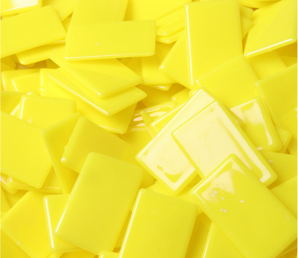 500 Petits jetons rectangles 2.7 x 1.6 cm en plastique jaune