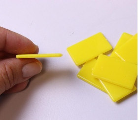 Rectangle Petit modèle 32c20 mm jaune