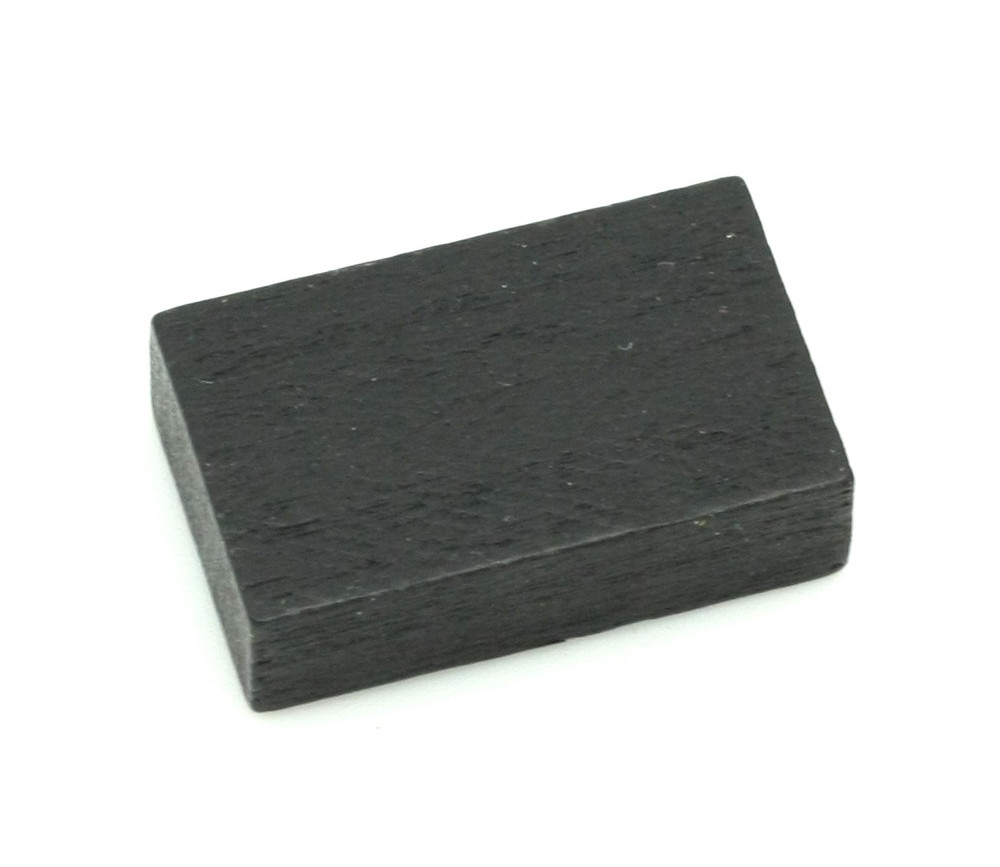 Jeton en bois petit rectangle noir pour jeux 26 x 16 x 7 mm