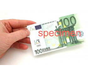 Set 100 billets de 100 euros factices pour jeux