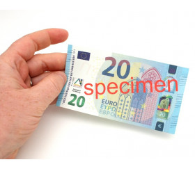 Set 100 billets de 20 euros factices pour jeux