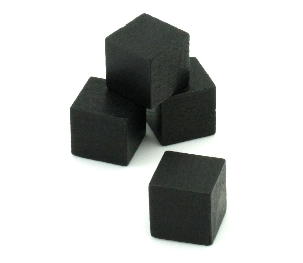 Cube en bois noir1.6 cm. 16 x 16 x 16 mm